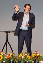 Prof. Dr. Nida-Rümelin: Die berufliche Bildung muss vom Staat ebenso massiv unterstützt werden wie die akademische Ausbildung.