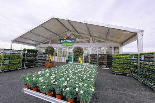 Dehner: Mobiles Garten-Center in Erding eröffnet - DEGA GARTENBAU