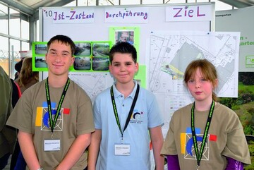 Das Siegerteam von links: Maximilian Kanwischer, Sebastian Linksdorf und Antje Westendorf	
