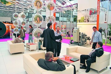 Sehr gut besucht auf der Horti Fair waren die Technikhallen. Im Bild der Stand der israelischen Firma Netafim, die sich als Gewchshausbauer prsentierte
 