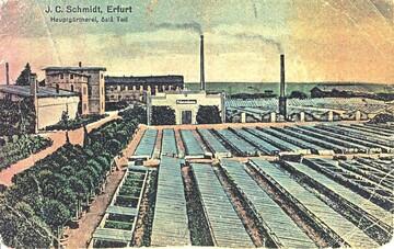 Imposante Glasflchen und rauchende Schornsteine, um 1900