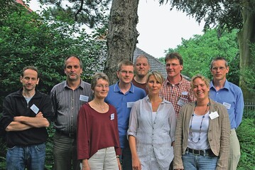 Gaben Tipps und Hinweise zum Ntzlingseinsatz und stellten neue Produkte rund um den biologischen Pflanzenschutz vor (von links): Peter Katz, Holger Nennmann, Heike Scholz-Dblin, Dirk Scholz, Rainer Wilke, Marion Ruisinger, Ulrich Bsing, Sabrina Sieger und Arne Peters