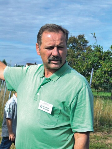 Gerhard Friedrich berichtete ber die Entwicklung auf dem Markt fr Azerca-Produkte