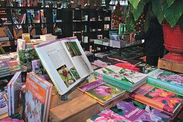 In Einzelhandelsgrtnereien kann das Medium Buch erfolgreich eingesetzt werden, um Kunden etwas Besonderes zu bieten
