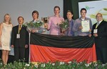 Das Siegerteam aus Deutschland (von links) mit Maria Palusalu, Heino Luiga, Matthias Vornbrock, Jan-Niklas Berger, Mirko Lettberg, Markus Vornbrock sowie Johannes Peperhove
