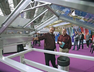 1 Die Themen Gewchshausbau und Energiegewinnung werden auch in diesem Jahr wieder auf der Messe vertreten sein.