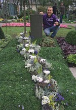 1 Christian Walz (Württemberg) ist Sieger des neuen Wettbewerbs junger Friedhofsgärtner.