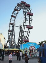 1 und 2 Die neue Gartenbaufachmesse „Horti Vienna“ fand auf dem modernen Wiener Messegelände direkt neben dem Prater statt.