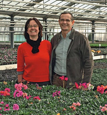 1 Cornelia und Martin Hussermann entwickeln gemeinsam mit Beratern regelmig neue Ideen fr den Staudenverkauf.