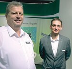 6 Der auf der IPM-Eröffnungsveranstaltung verliehene INDEGA-Preis 2012 ging an RAM Mess- und Regeltechnik aus Herrsching (links Geschäftsführer Thomas Hain, Dominik Bretz).