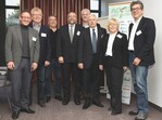 Fröhliches INDEGA-Präsidium (von links): Wolfgang Kräss (Nachfolger von Günter Bornschein), Wolfgang Kriener, Klaus Mayer, Harald Braungardt, Uwe Schütt, Präsident Prof. Dr. Matthias Diezemann, Monika Reimann, und Frank Lock