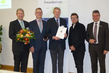 Vors. des Freundeskreises der Hochschule Osnabrck, Marc-Guido Megies; Dekan Prof. Dr. Bernd Lehmann; Jan - Dieter Bruns; Stadtbaurat Frank Otte; Landrat Jrg Bensberg und Vors. der Metropolregion Nord-West.