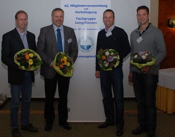 Wurden in ihren mtern einstimmig wieder oder neu gewhlt (von links: Wilfried Pagel, Vorsitzender des Arbeitskreises Qualittsmanagement und
Rechtsfragen, Frank Silze, Vorsitzender der FGJ, Tobias Dmmen, stellvertretender Vorsitzender
und Bernd Steiniger als Kassenprfer. 
