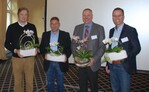 Wurden auf der Mitgliederversammlung der Fachgruppe Jungpflanzen (FGJ) 2014 gewählt (von links): Hagen Kalläne, stellvertretender Vorsitzender des Arbeitskreises „Qualitätsmanagement und Rechtsfragen“, Georg Kurz, Arbeitskreisvorsitzender, Frank Silze, FGJ-Vorsitzender, und Tobias Dümmen, stellvertrender FGJ-Vorsitzender. Foto: