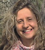 Claudia von Freyberg ist verantwortliche Redakteurin bei den Ulmer-Zeitschriften FLÄCHENMANAGER und DEGA GRÜNER MARKT und arbeitet bei den anderen DEGA-Magazinen mit.