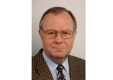 Franz-Josef Nahen ist verstorben.