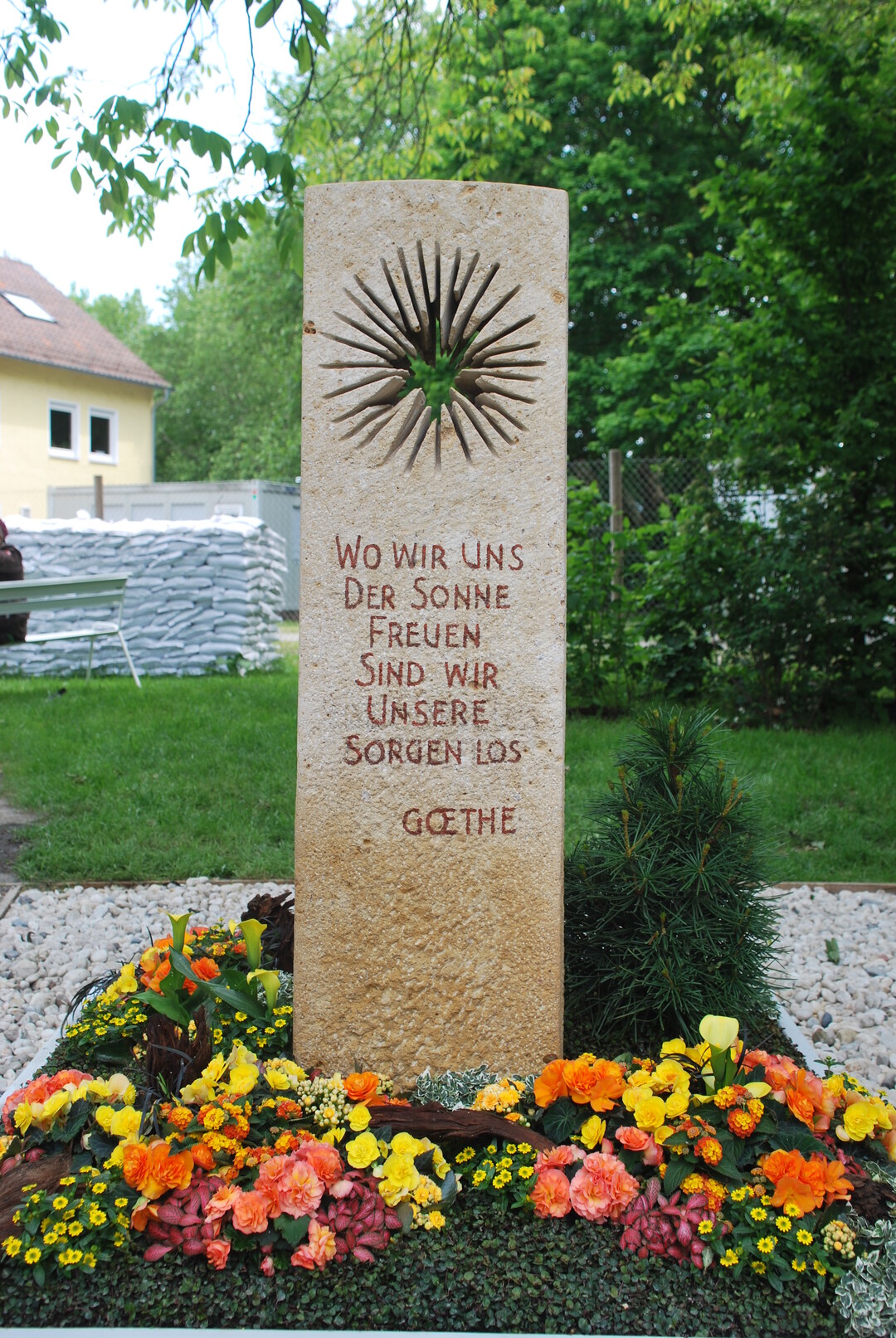 Die Jury verlieh Exner Bohnert aus Stuttgart die groe Goldmedaille fr die beste Gestaltung einer Urnengrabstelle.