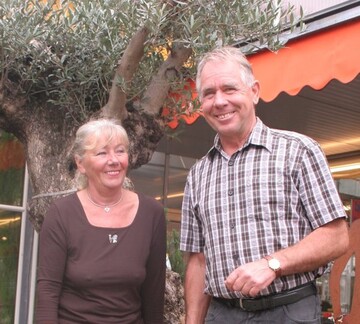 Heinz Herker mit Ehefrau Giseltrud Herker in ihrer Bochumer Einzelhandelsgrtnerei (2008)