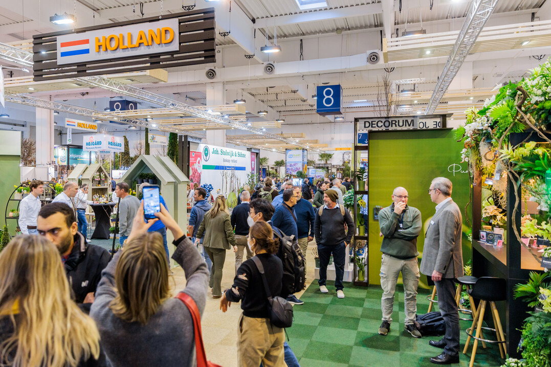 Mehr als 30 Unternehmen prsentiere auch in diesem Jahr in Halle 8 unter dem Dach von BIZZ Holland innovativen Gehlze und Stauden.