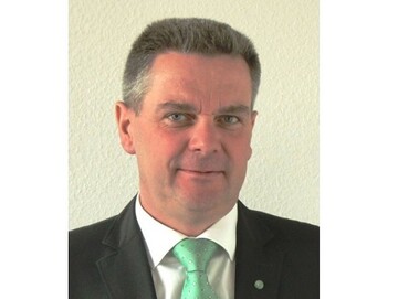 Gerhard Hugenschmidt, Prsident des Gartenbauverbandes Baden-Wrttemberg-Hessen im Zentralverband Gartenbau e. V. (ZVG) vertritt knftig den ZVG im Prsidium der Deutschen Gartenbau-Gesellschaft 1822 e. V. (DGG). 