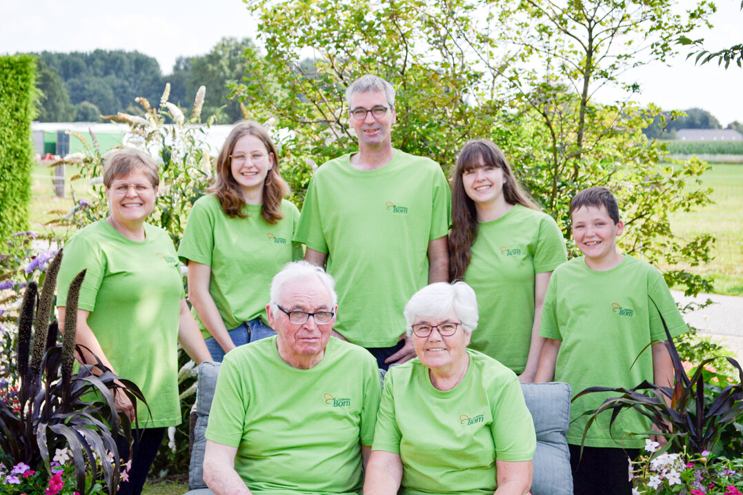 Landgard ist gemeinsam mit zahlreichen Mitgliedsbetrieben auf der IPM 2023 vertreten. Hier die Familie Born aus Straelen-Boekholt.