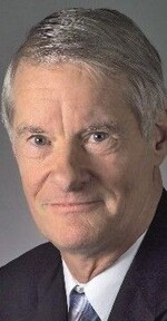 Diplom-Betriebswirt Rolf Leicher ist als Kommunikationstrainer in namhaften Unternehmen tätig. Außerdem arbeitet er als Autor für verschiedene Redaktionen und hat bisher 14 Fachbücher verfasst.