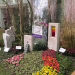 Unter dem Motto „Friedhofsinnovation“ zeigte der gemeinsame Auftritt der Friedhofsgärtner, Steinmetze und Bestatter auf der IGW, wie kreativ und individuell Grabgestaltung aussehen kann.