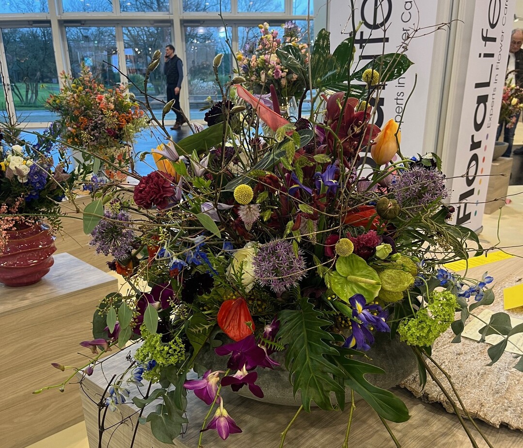 Daria Nikolaeva, a trainee at Blumen Groe-Kock in Duisburg, took third place in the bouquet creation category.