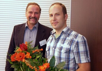 Einstimmig wiedergewhlt: der Azerca-Vorsitzende Gerhard Friedrich (links) und sein
Stellvertreter Stefan Kanders. 