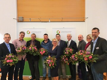(v.l.n.r.) Der Vorstand des Fachverbandes Friedhofgrtner NRW: Stefan Neuenhofer, Martin Asbeck, Thomas Seppelfricke, Jan-Peter Quelle, Anja Qayyum-Kocks, Karl Braun, Fritz Mlders, Hans Joachim Klingler, Andrea Wiese, Carsten Nll