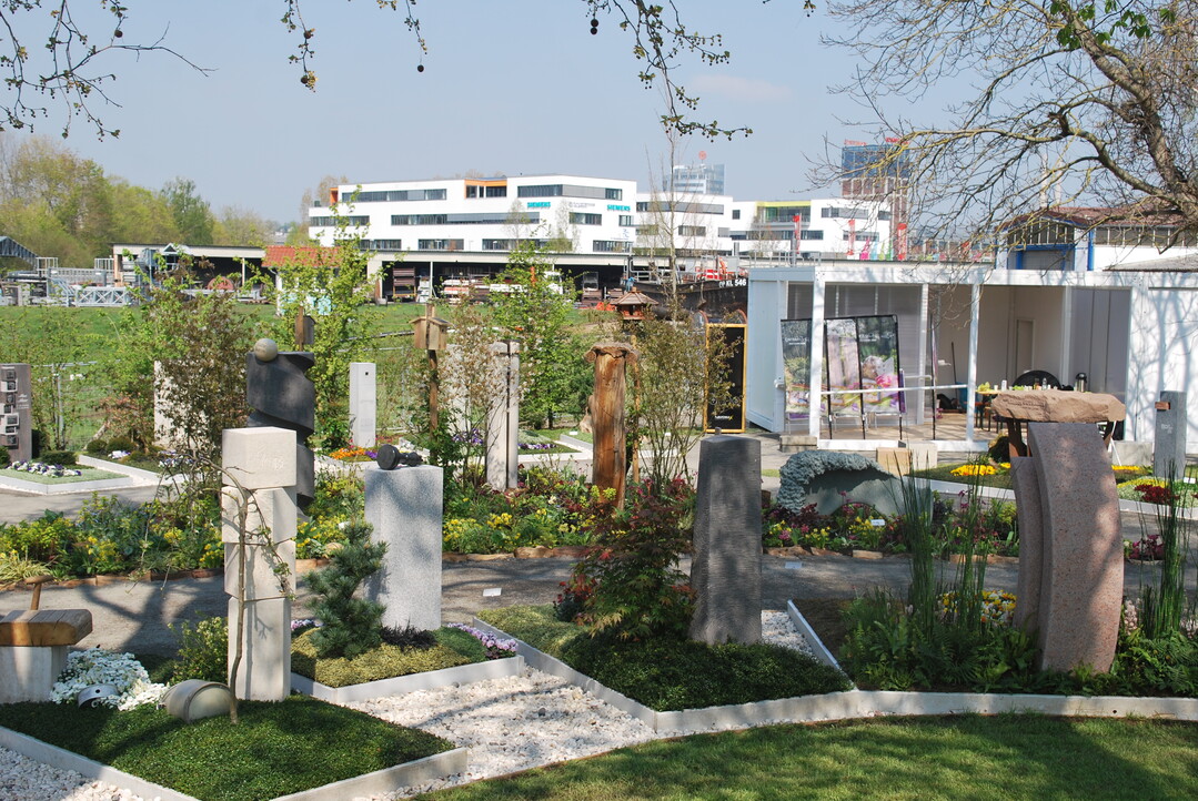 Direkt am Pavillon der Friedhofsgärtner auf der BUGA Heilbronn findet sich das neue Informationssystem.