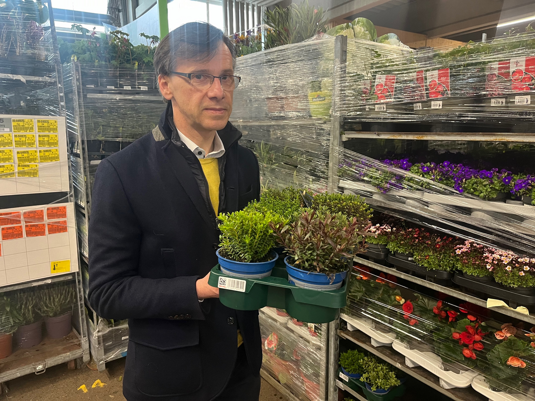 „Bereits kurz nach Beginn der Testauslieferung in drei Gartencenter der Dehner-Gruppe, gab es schon erste, sehr positive Kundenaussagen zum EPT Mehrwegsystem.“