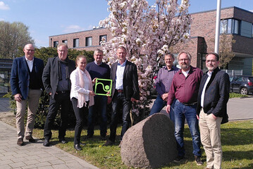 (v.li. nach re.: Mirko Martensen (FGL Schlew.-Holst.), Dr. Michael Marrett-Foen (FGL Hamburg), Meike Stelter (FGL Meckl.-Vorp.), Rolf Meyer zu Hrste (VGL Nieders-Bremen), Olaf Kirsch (FGL Meckl.-Vorp.), Dr. Reinhard Schrader (VGL Nieders-Bremen), Ludger Plamann (FGL Hamburg), Achim Meierewert (FGL Schlew.-Holst)