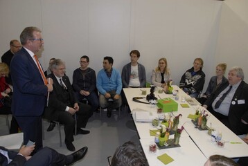 Der ZVG begrt die Teilnehmer des BHGL Rundgangs.