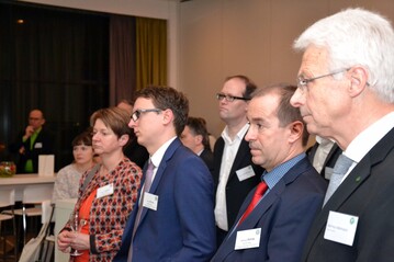 Zahlreiche internationale Vertreter aus Produktion und Handel folgten der Einladung des ZVG zur zweiten German Flowers Night