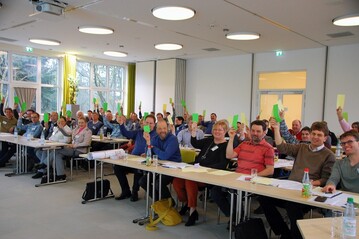  Mit klarer Mehrheit sprachen sich die Mitglieder des Bundes deutscher Staudengrtner fr eine Umstrukturierung des Verbandes aus.