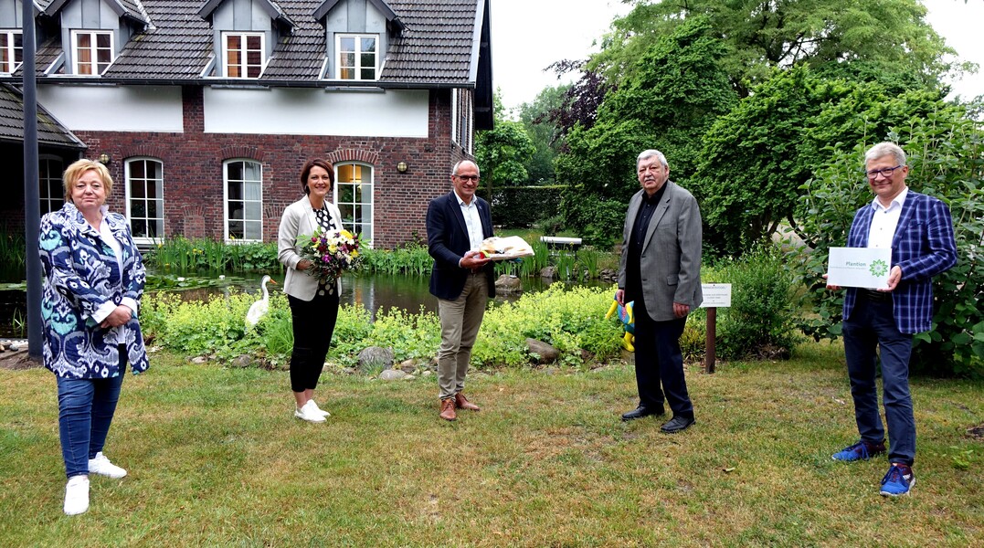  Cornelia Pommerenke, Verena Bollwerk-Nimtz, Guus van Logtestijn, Helmuth Prinz und FDF-Schatzmeister Michael Rhein 