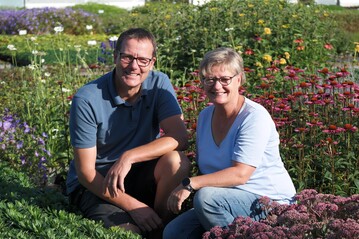 Kordula und Martin Becker laden zu den Tagen der offenen Tr in ihre Staudengrtnerei in Dinslaken ein.