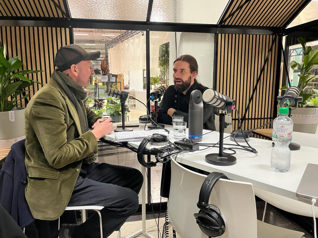 Gestern zu Gast im IPM-Podcast mit Moderator Dr. Till Weishaupt: der Deutsche Meister der Floristen, Christopher Ernst.