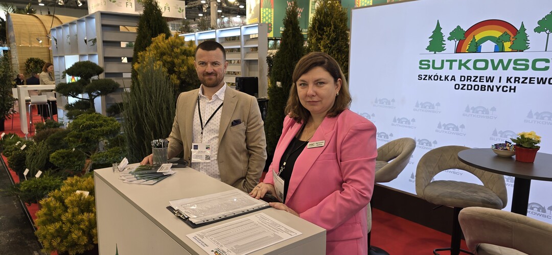 Poland"s leading tree nurseries are united at the joint stand in Hall 6, which was organized by the Polish Tree Nursery Association (ZSzP).
