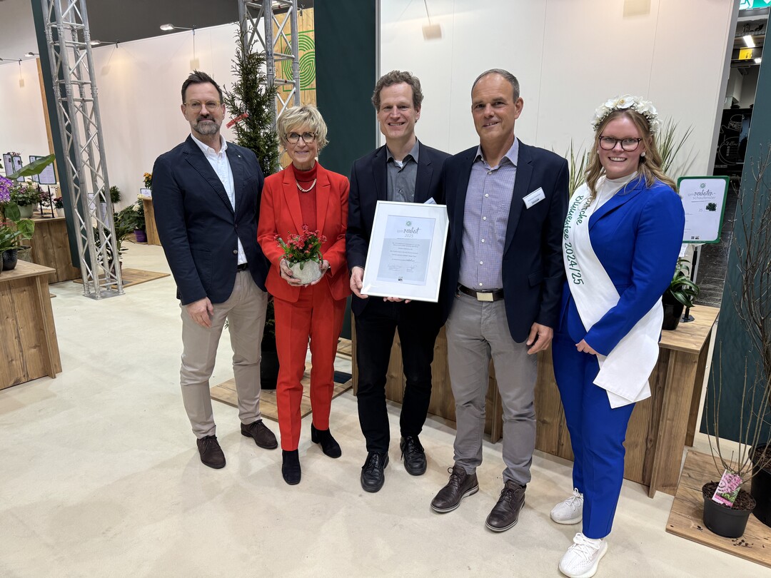 Kientzler GmbH was awarded the Audience Award for the new bitterroot variety Lewisia cotyledon-Hybride "Sunset Glow".<br>