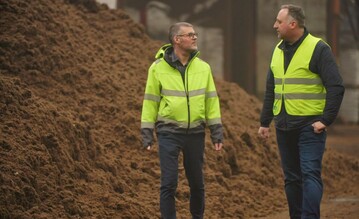 Stender hat sich bereits vor drei Jahren das ehrgeizige Ziel gesetzt: Hobbyerden sollen ber Euflor ab 2025, Profisubstrate ab 2028 komplett torffrei produziert werden.