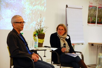 Die neue Struktur des BdS-Vorstandes wird sich auf die Mitglieder auswirken. Seinen konzeptionellen Entwurf erluterte Arno Panitz untersttzt von der Organisationsberaterin Sabine Reese-Fortmeier. 