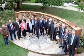 Das hessische Kabinett auf der LGS 2018 Bad Schwalbach im Schaugarten der Schiesser Gartengestaltung und Baumpflege GmbH aus Knigstein.