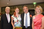 ZVG-Vizepräsident Hartmut Weimann (von links), Blumenfee 2013/2014 Jessica Meier, CDU-Bundestagsabgeordneter Josef Rief und die neue Blumenfee Christina Aumann.