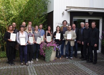  Erneut fand in der Bildungssttte Gartenbau in Grnberg das Seminar Zertifizierter Innenraumbegrner statt, das alle Teilnehmer dank bester Vorbereitung durch die Referenten erfolgreich abgeschlossen haben.