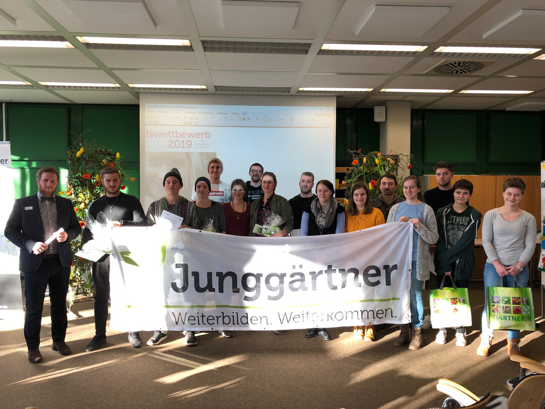 Die Siegerteams des Ortsentscheids in Heilbronn, an dem am Starttag rund 70 Nachwuchskrfte teilnahmen.