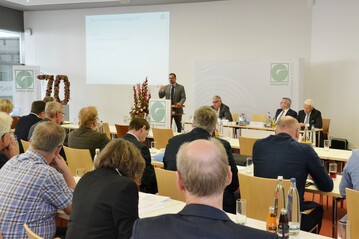 ZVG-Generalsekretr Fleischer zog in seinem Rechenschaftsbericht Resmee zur erfolgreichen Verbandsarbeit des ZVG des vergangenen Jahres.