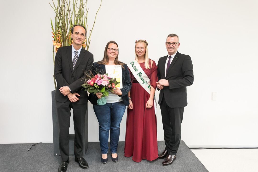In der Kategorie Pflanze gewann die Firma Staudengrtnerei Gaimayer aus Illertissen.